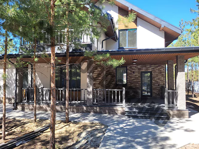 Дом с террасой двухэтажный